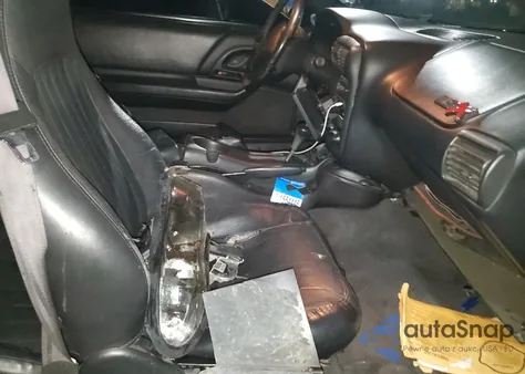 2002 Chevrolet Camaro Z28 z USA, uszkodzony, nr VIN 2G1FP22G322107212